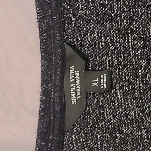 Simply Vera Vera Wang charcoal gray sweater with bell sleeves and pearl decal. - Picture 5 of 7